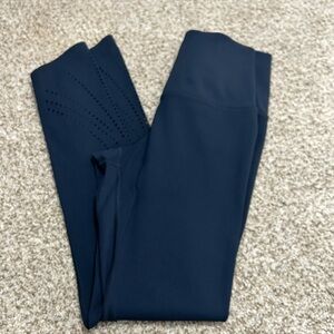 Navy blue capri leggings